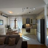 Arcul de Triumf, Herastrau, 2 camere, bloc 2006